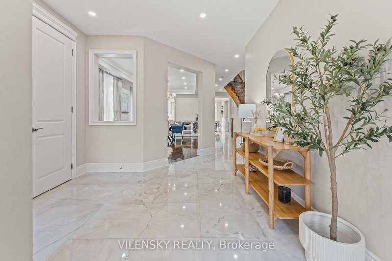 235 Israel Zilber Dr, Vaughan, L6A 0L5 | Image 3