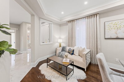 235 Israel Zilber Drive • Vaughan, ON photo 8