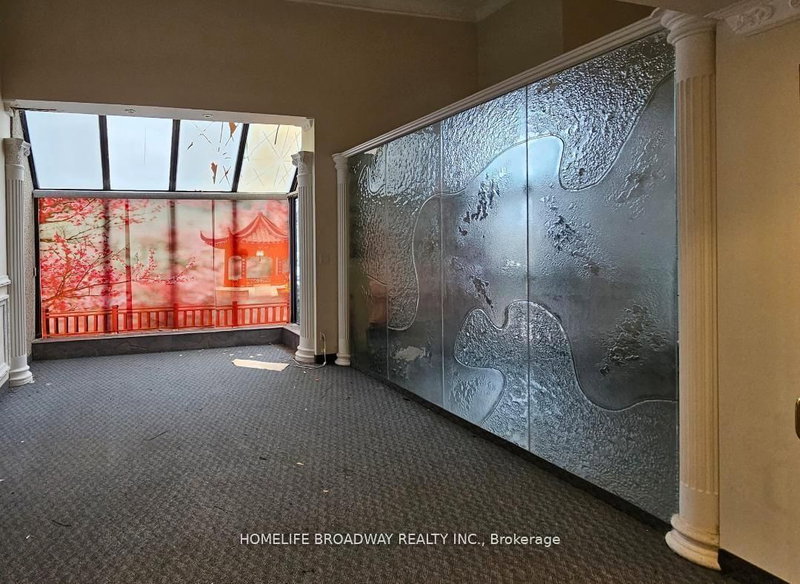 11 - 100 West Beaver Creek Rd, Richmond Hill, L4B 1H4 | Image 2