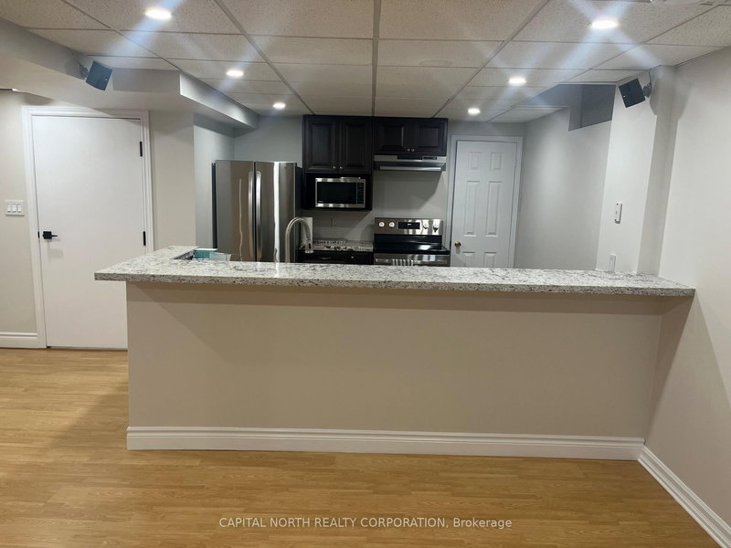 Basement - 37 Robertson Clse, Vaughan, L6A 2H1 | Image 3