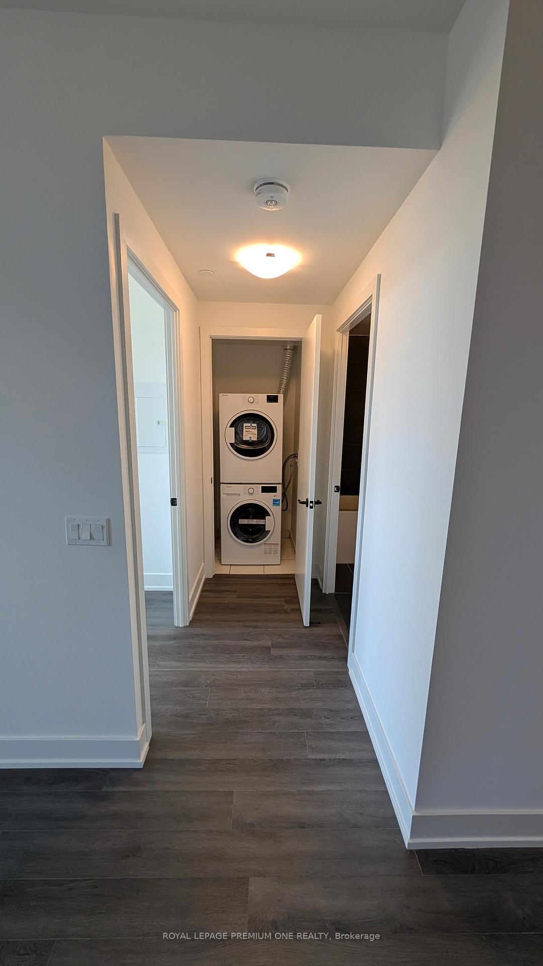 2075 King Road, Unit 335 - Photo 7