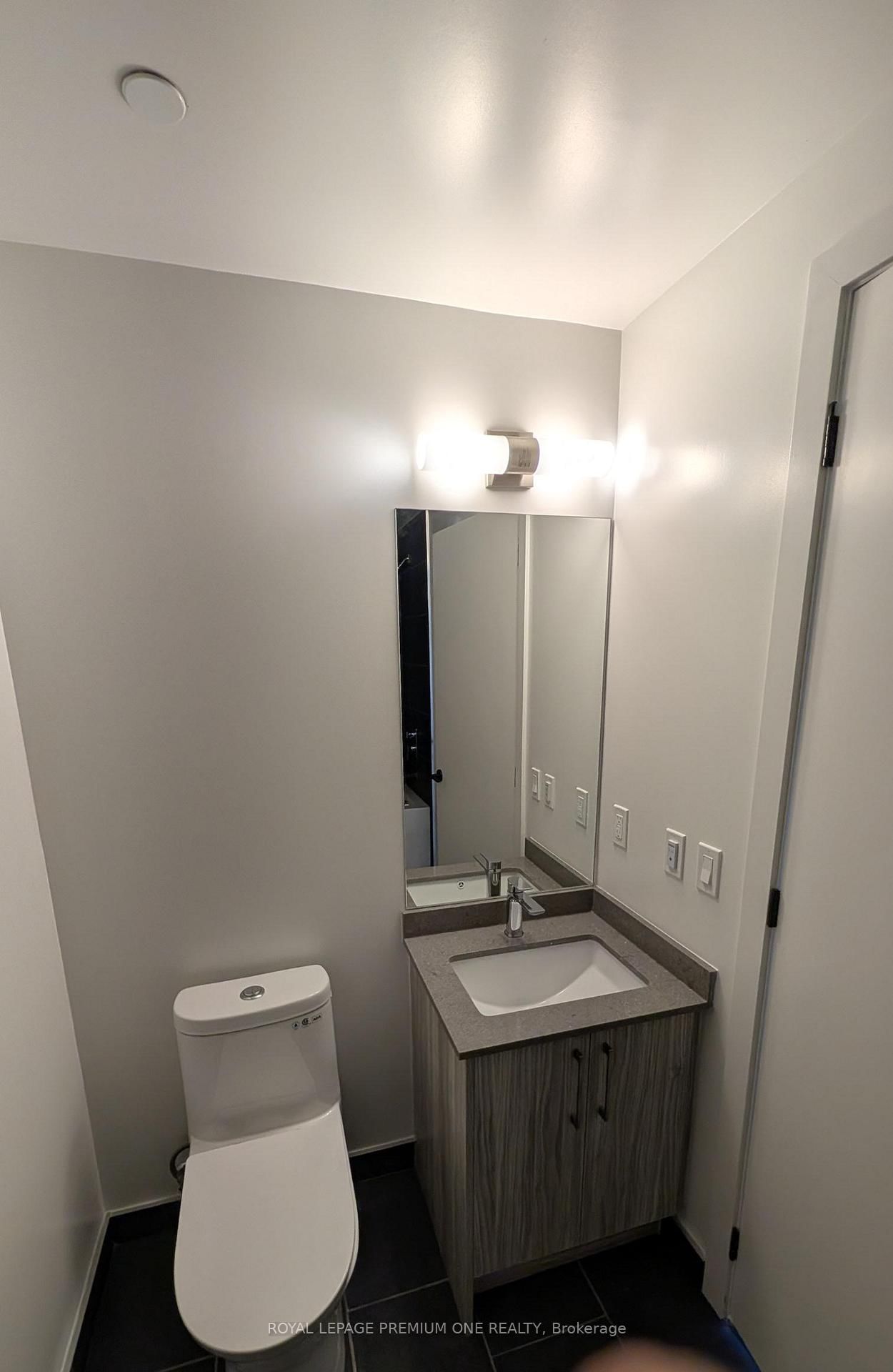 2075 King Road, Unit 335 - Photo 8
