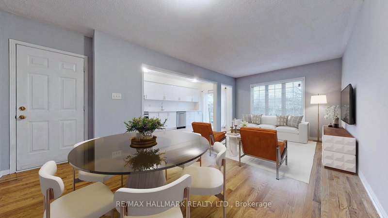 55 Walkview Cres, Richmond Hill, L4E 4H6 | Image 3