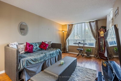 9 Northern Heights Drive • #101 • Richmond Hill, ON photo 8
