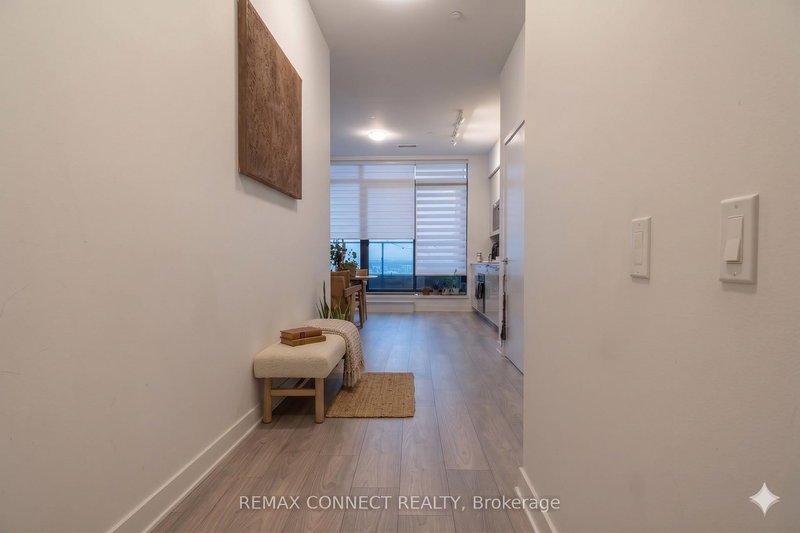 3301 - 2920 Highway 7 Rd, Vaughan, L4K 0P4 | Image 3