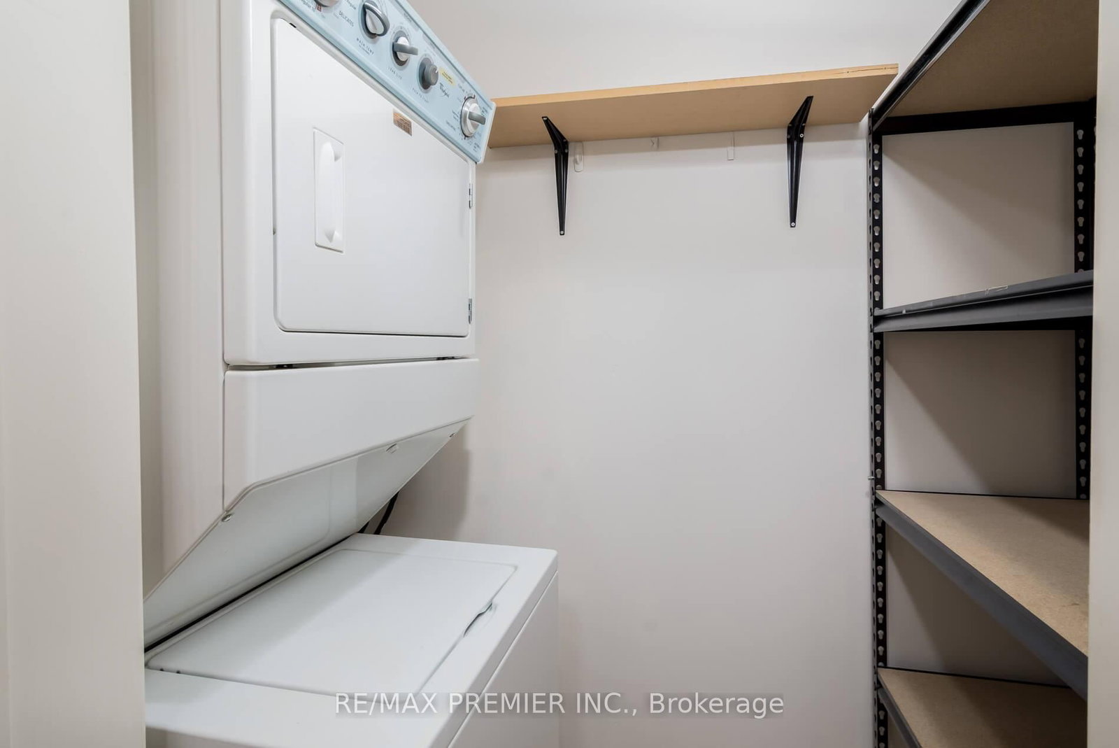 4620 Highway 7, Unit 206 - Photo 23