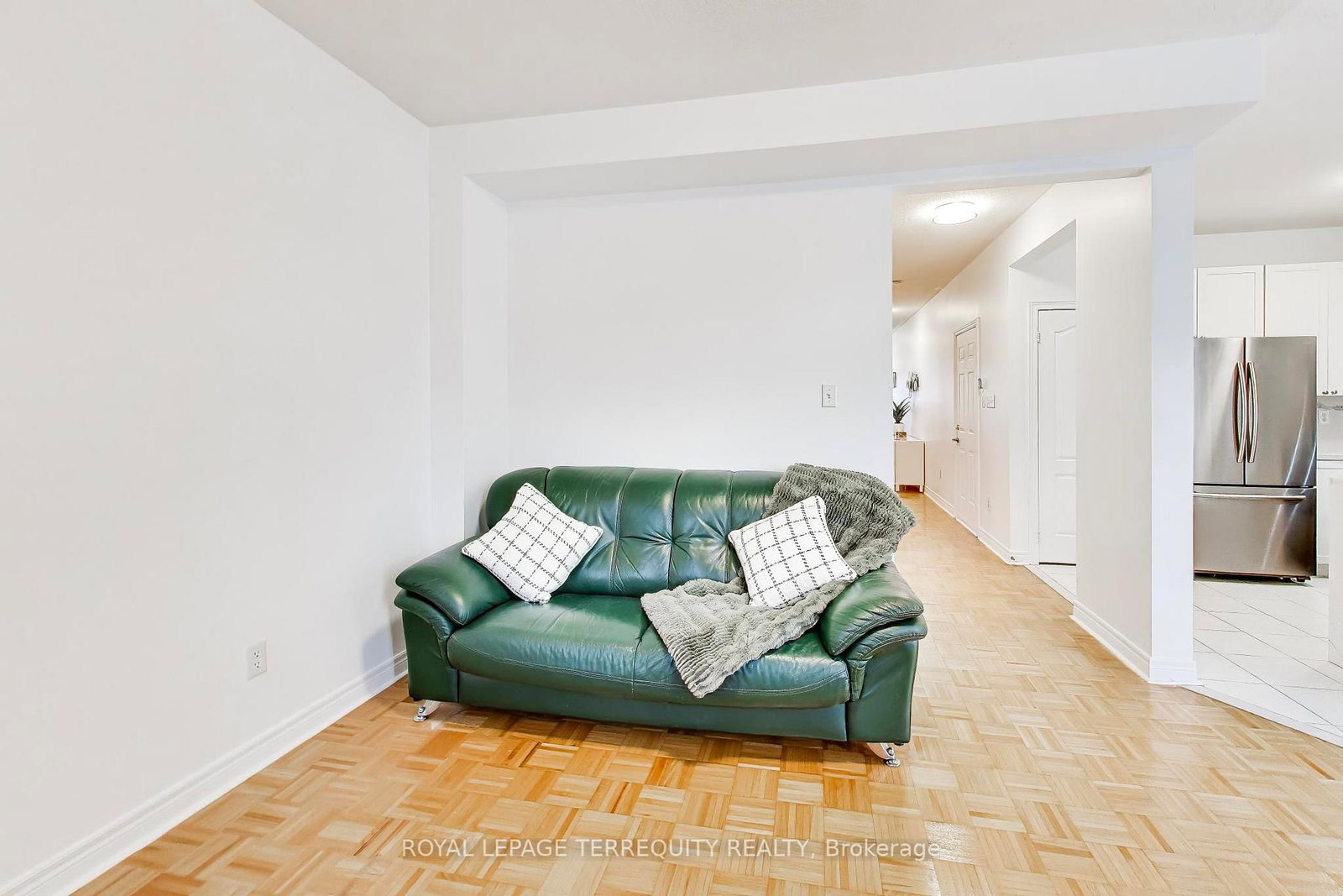 40 Teal Crescent - Photo 16