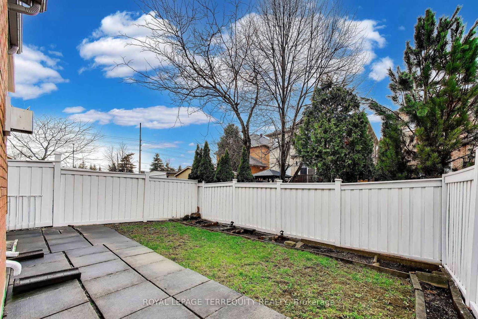 40 Teal Crescent - Photo 32