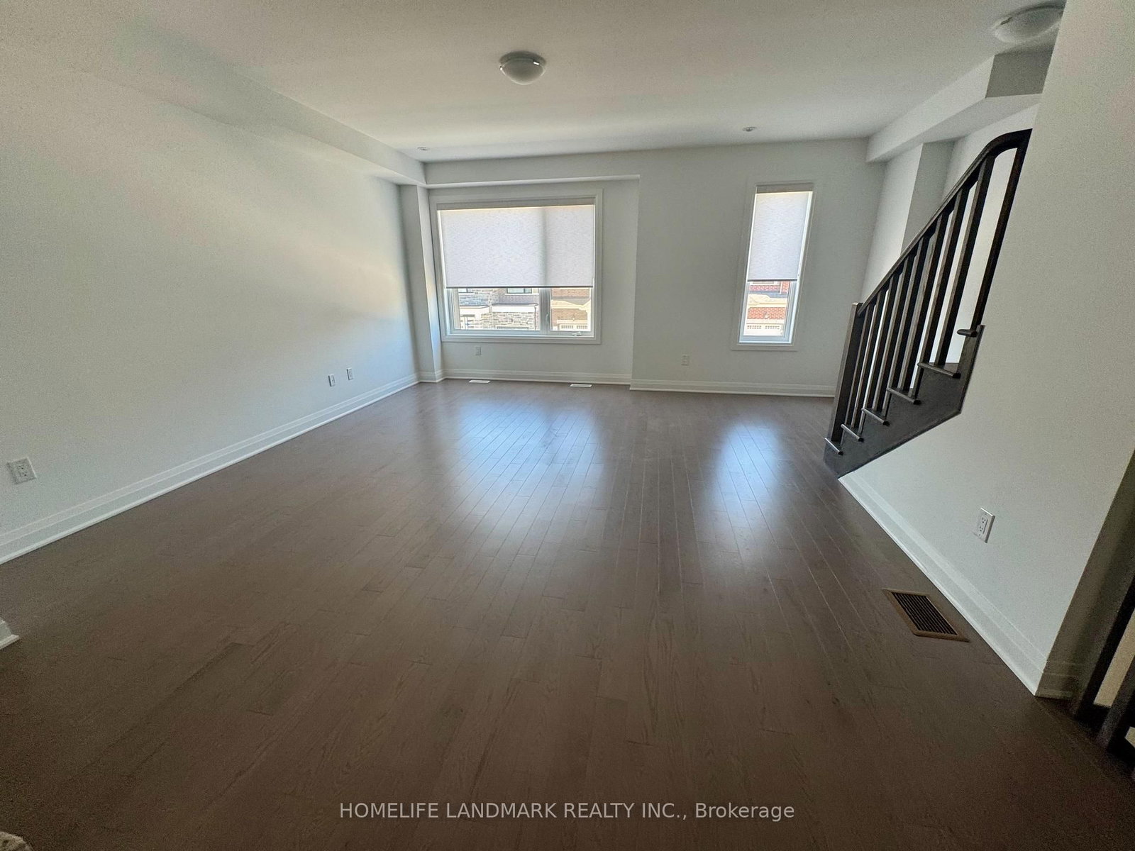 7 Wisla Avenue - Photo 21