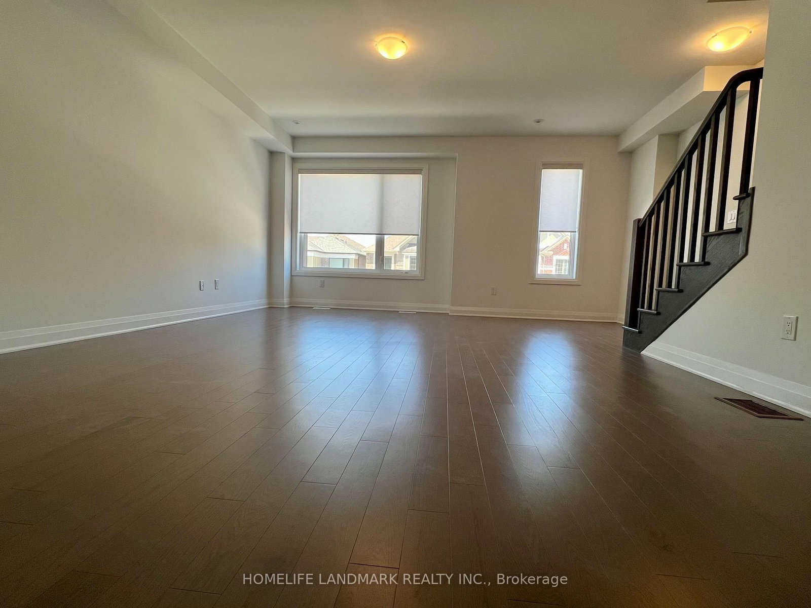 7 Wisla Avenue - Photo 3