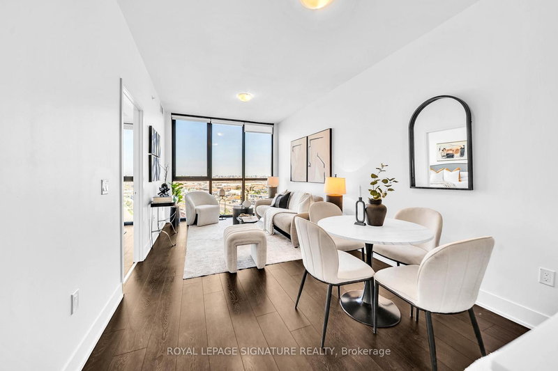 1610 - 2908 Highway 7, Vaughan, L4K 0K5 | Image 3