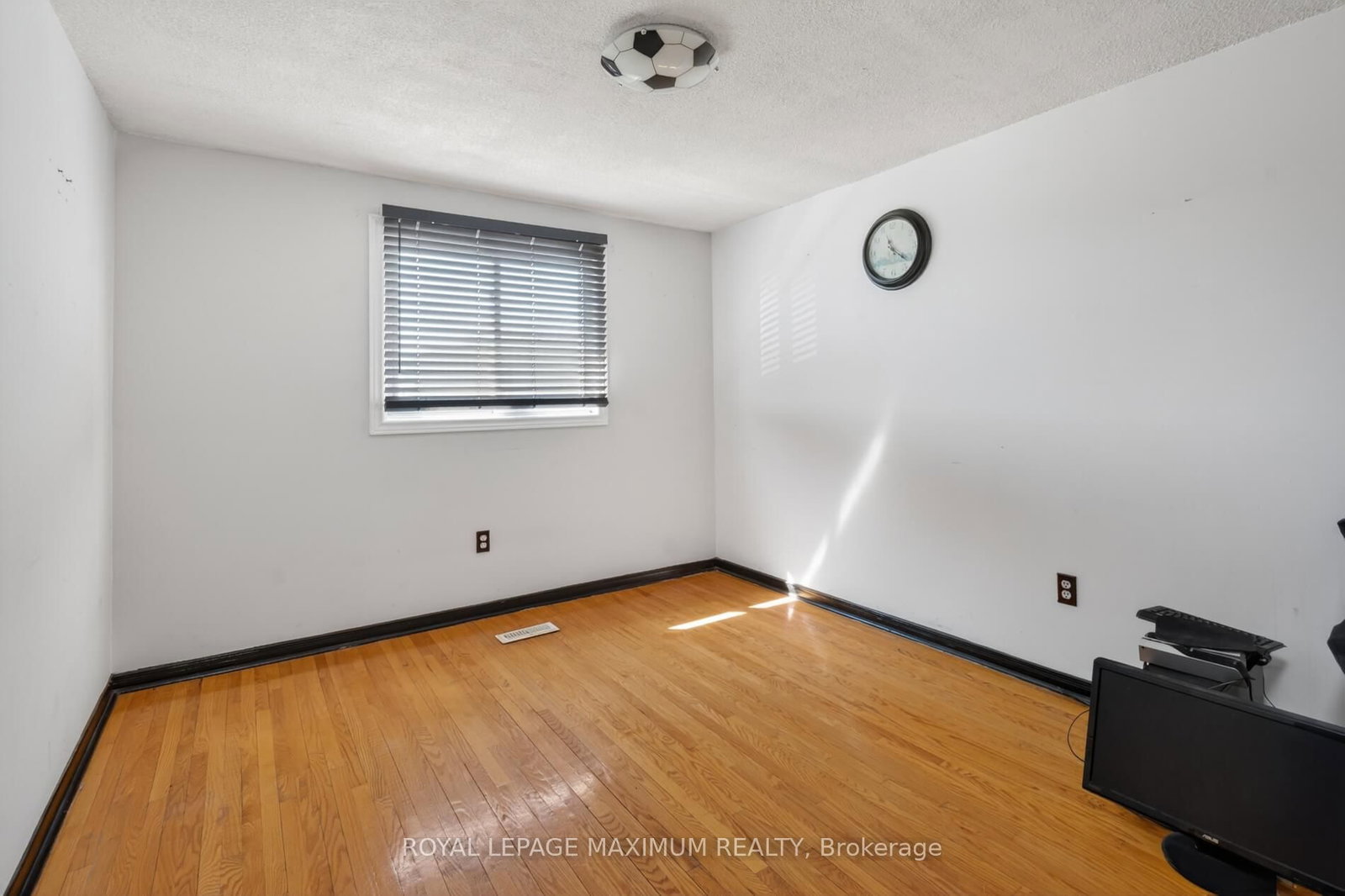 3 Muzzo Court - Photo 24