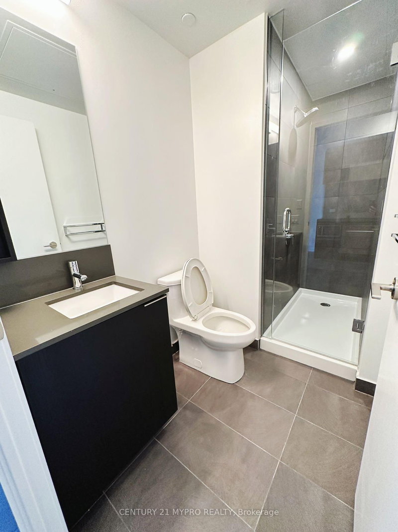 315 - 1000 Portage Pkwy, Vaughan, L4K 0L1 | Image 3