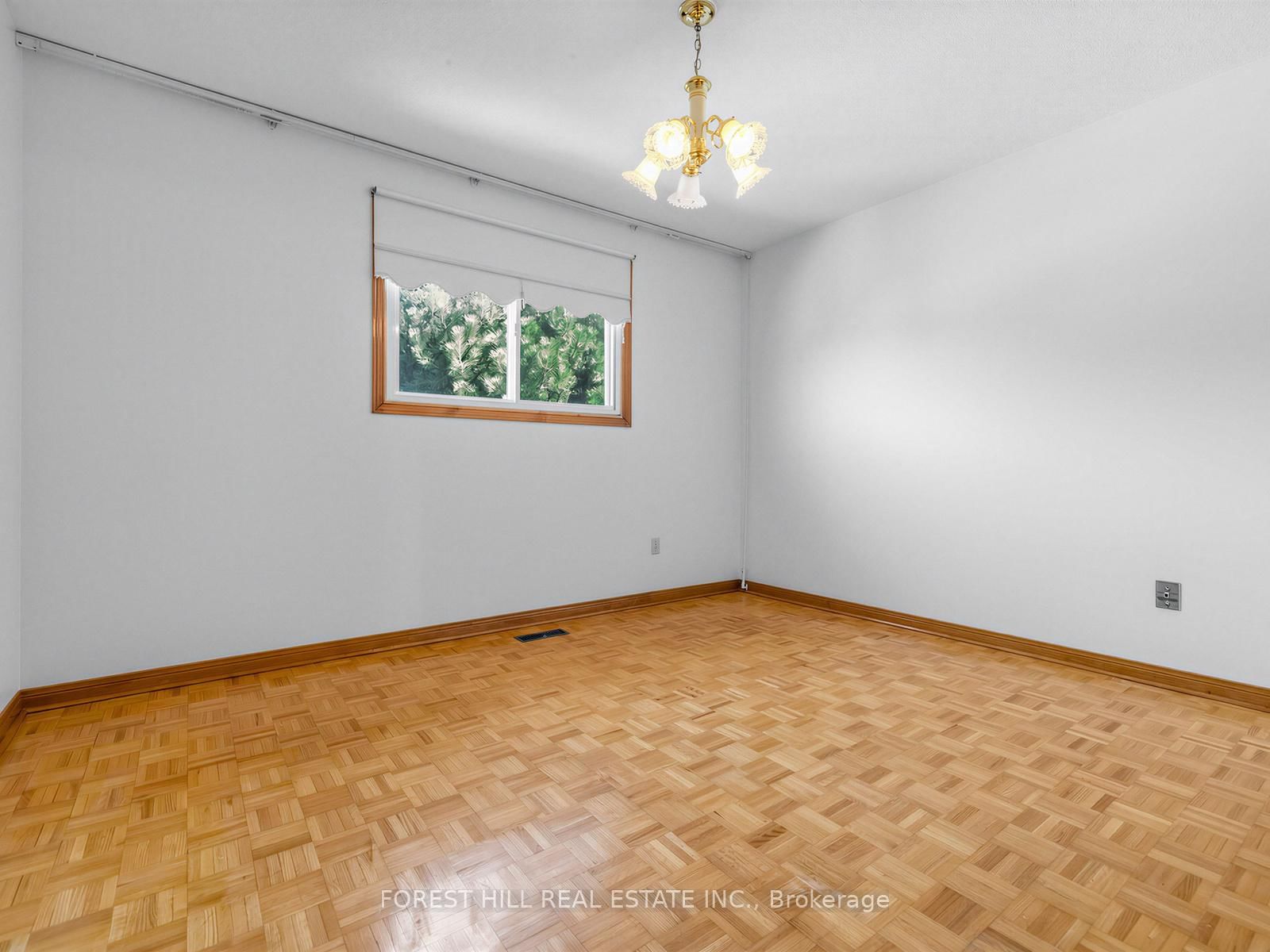 10 Boyne Highland Crescent - Photo 16