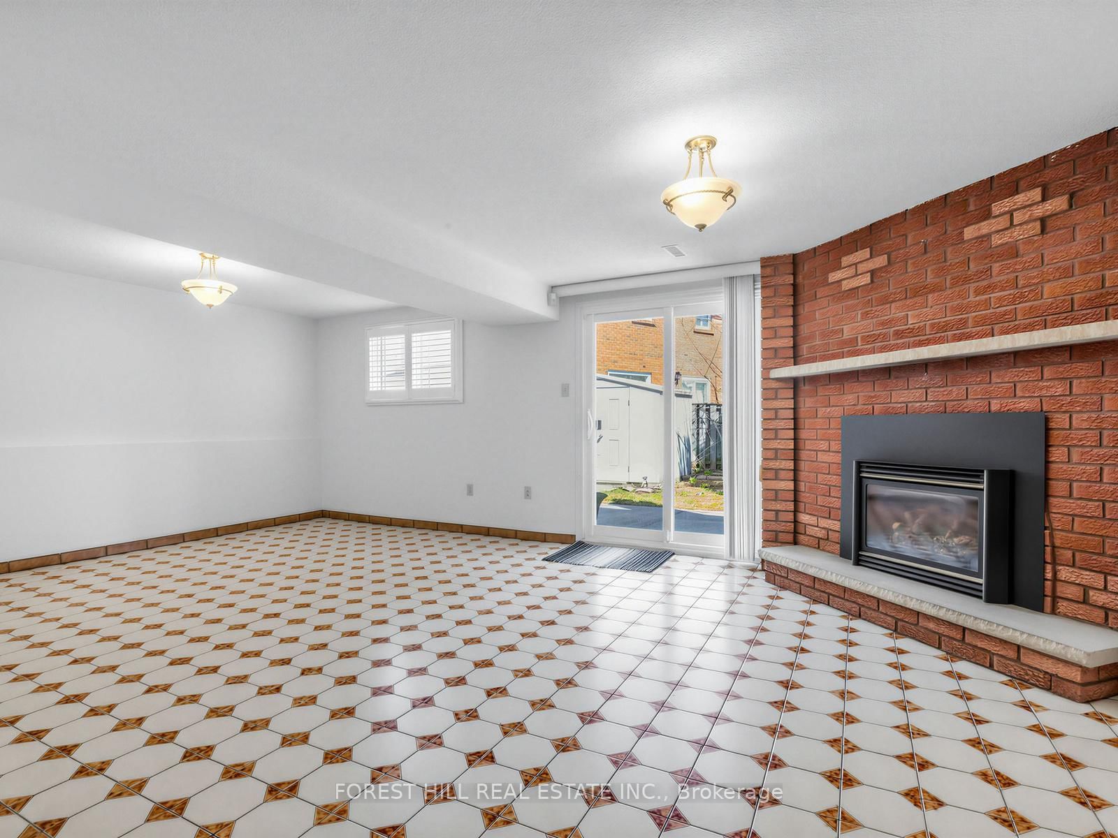 10 Boyne Highland Crescent - Photo 22