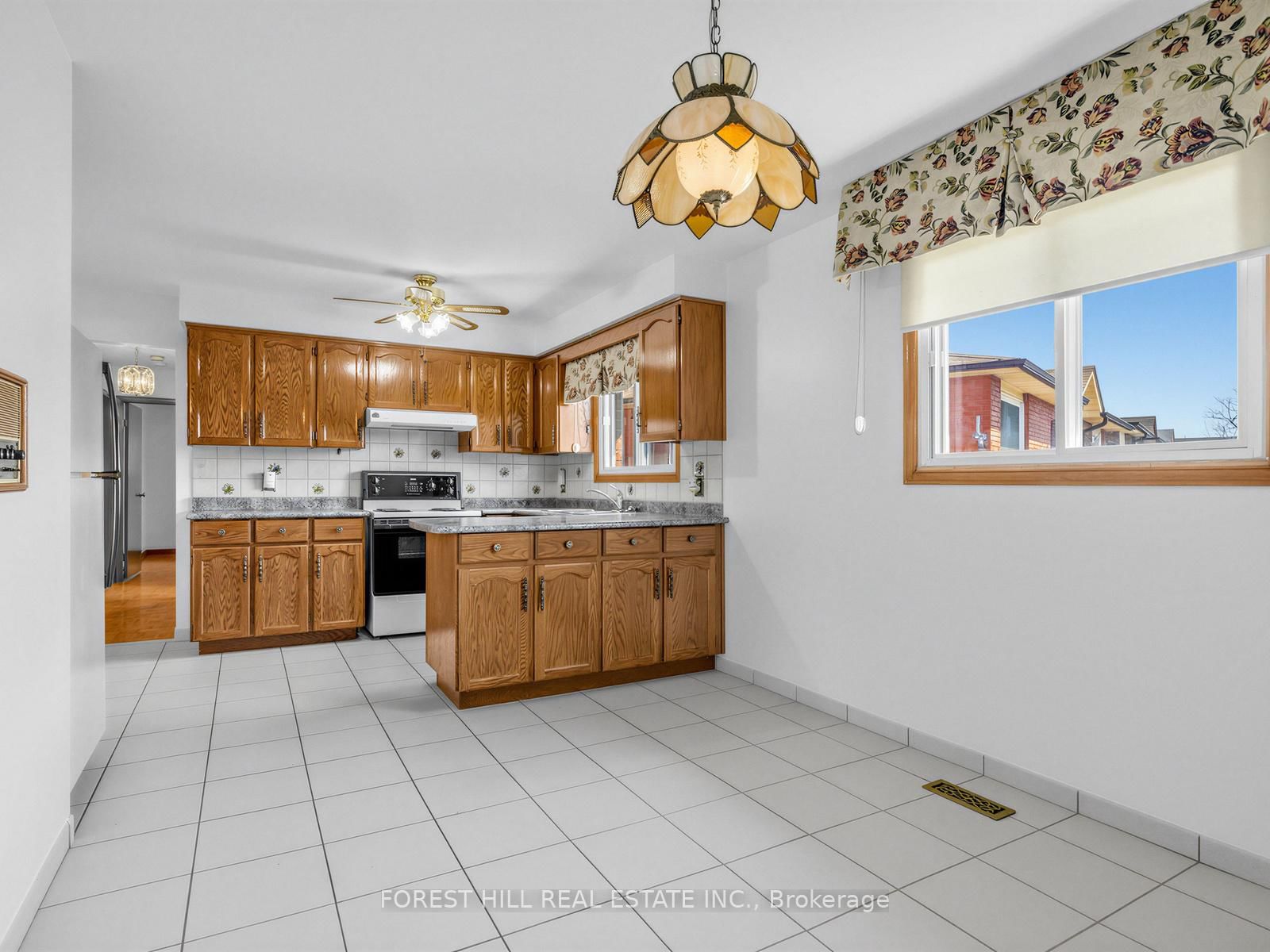 10 Boyne Highland Crescent - Photo 5