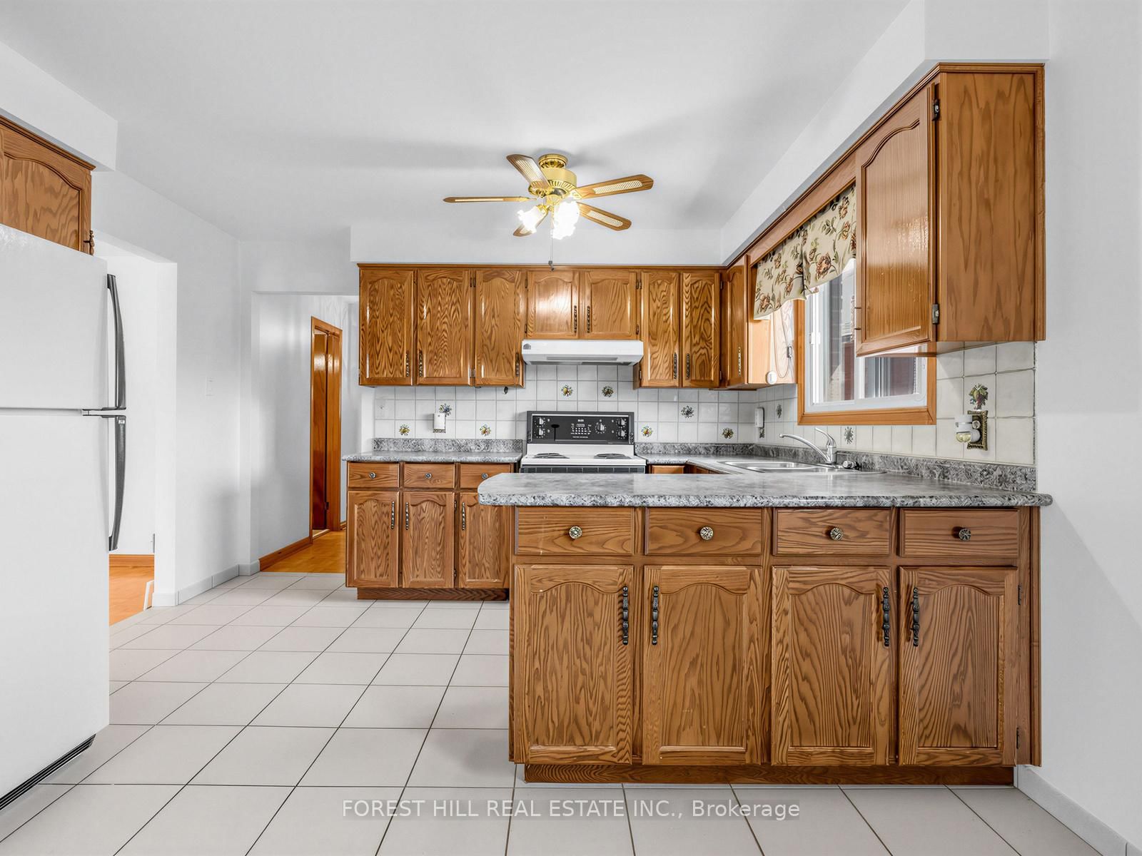 10 Boyne Highland Crescent - Photo 7