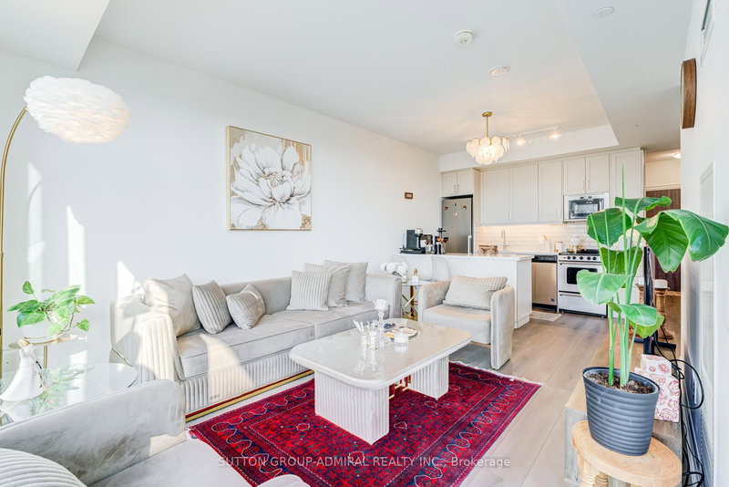 1010 - 20 Gatineau Dr, Vaughan, L4J 0L3 | Image 3