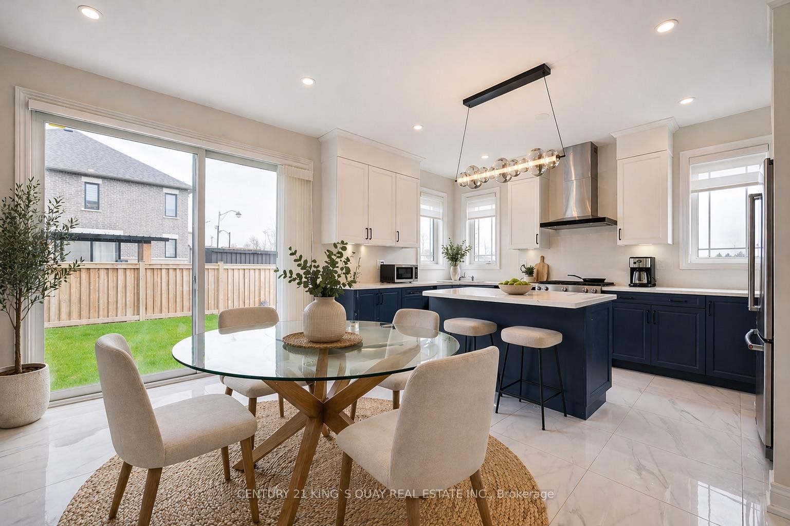 376 Seaview Heights - Photo 6