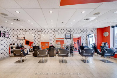 1B - 1102 Centre St | Vaughan | Image