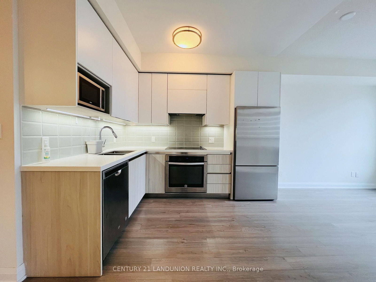 15 Water Walk Drive, Unit 605 - Photo 5