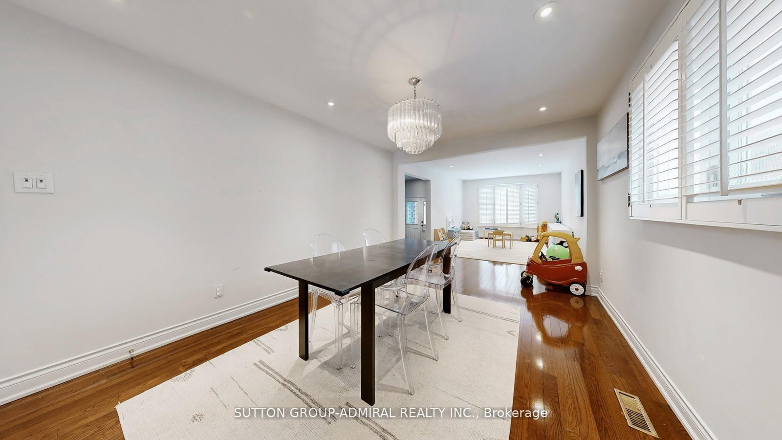 239 Rose Green Drive - Photo 4