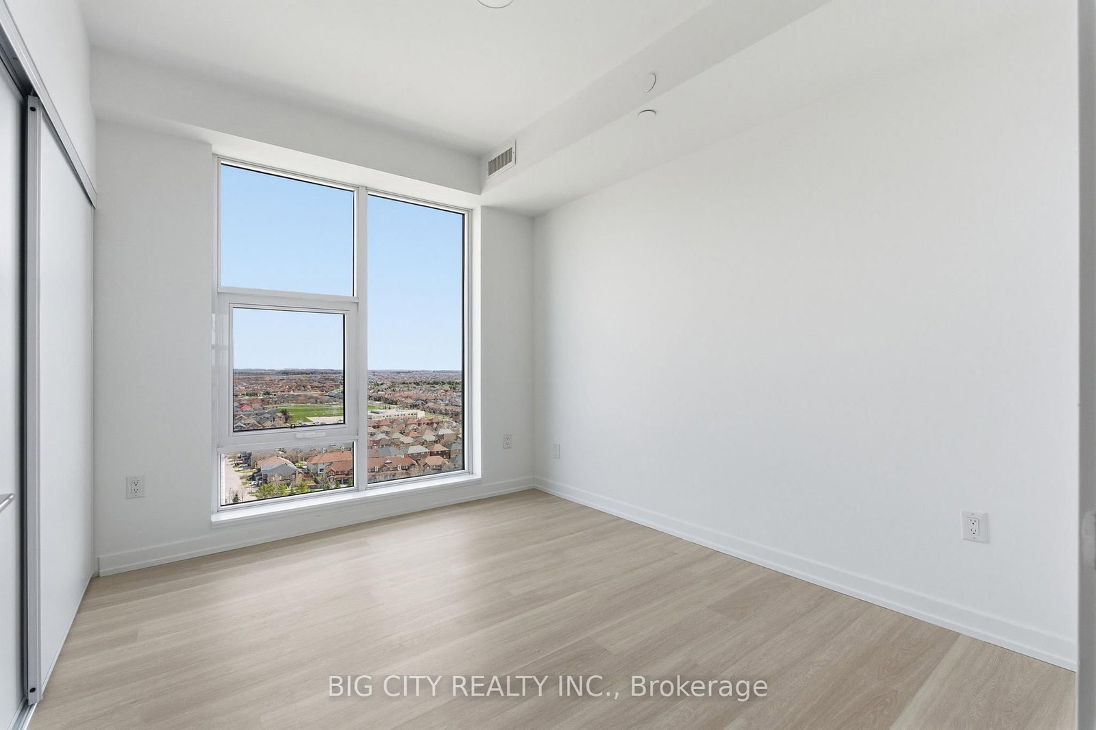 9751 Markham Road, Unit 2203 - Photo 14