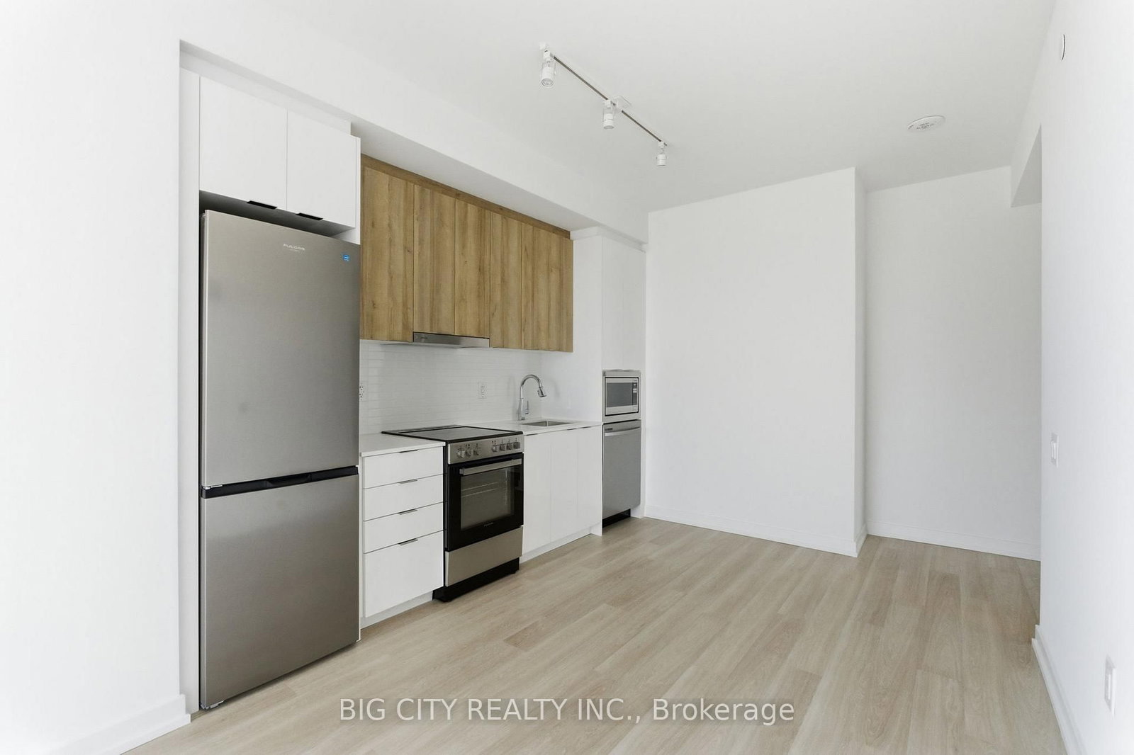 9751 Markham Road, Unit 2203 - Photo 20