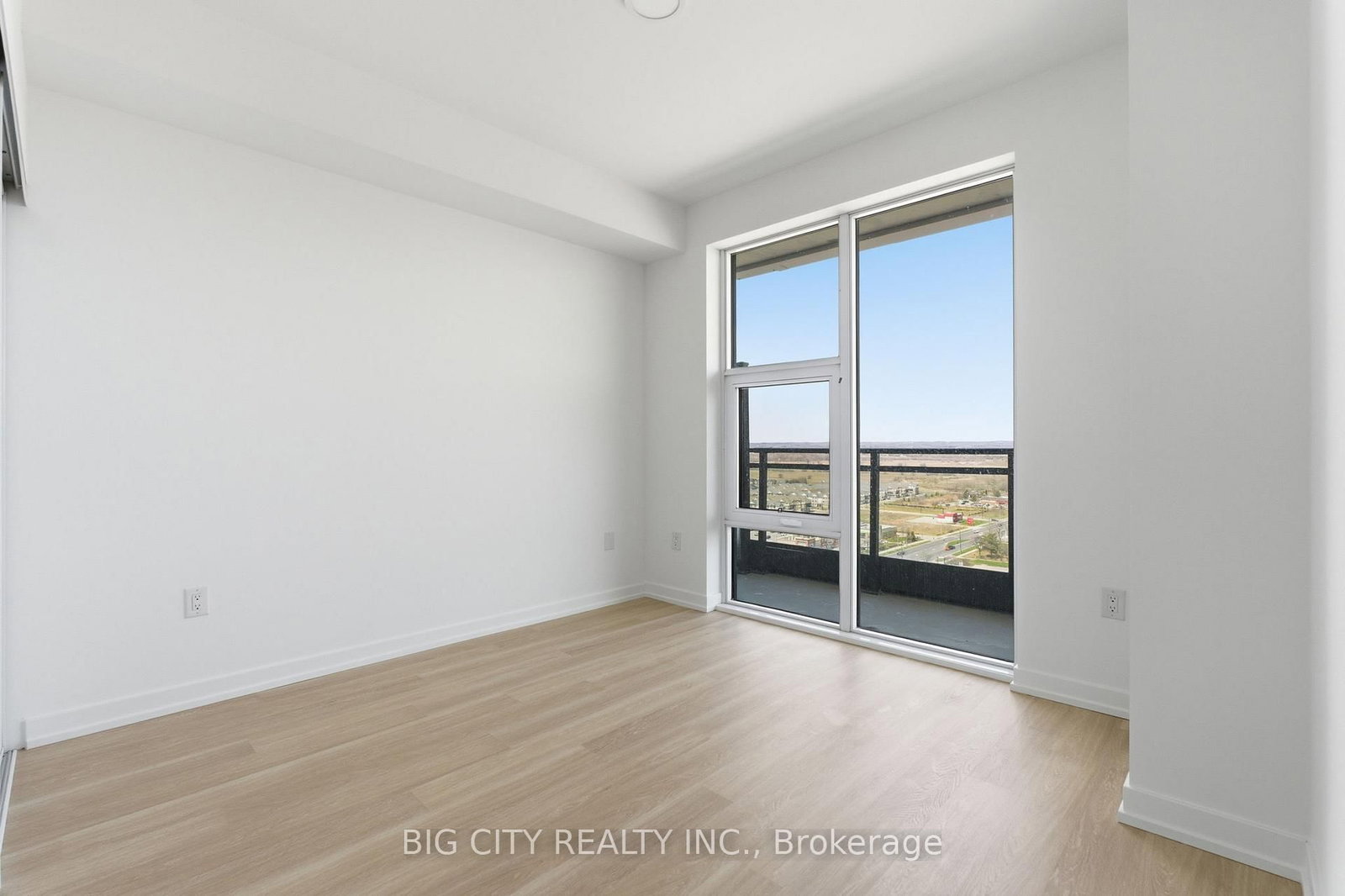 9751 Markham Road, Unit 2203 - Photo 8