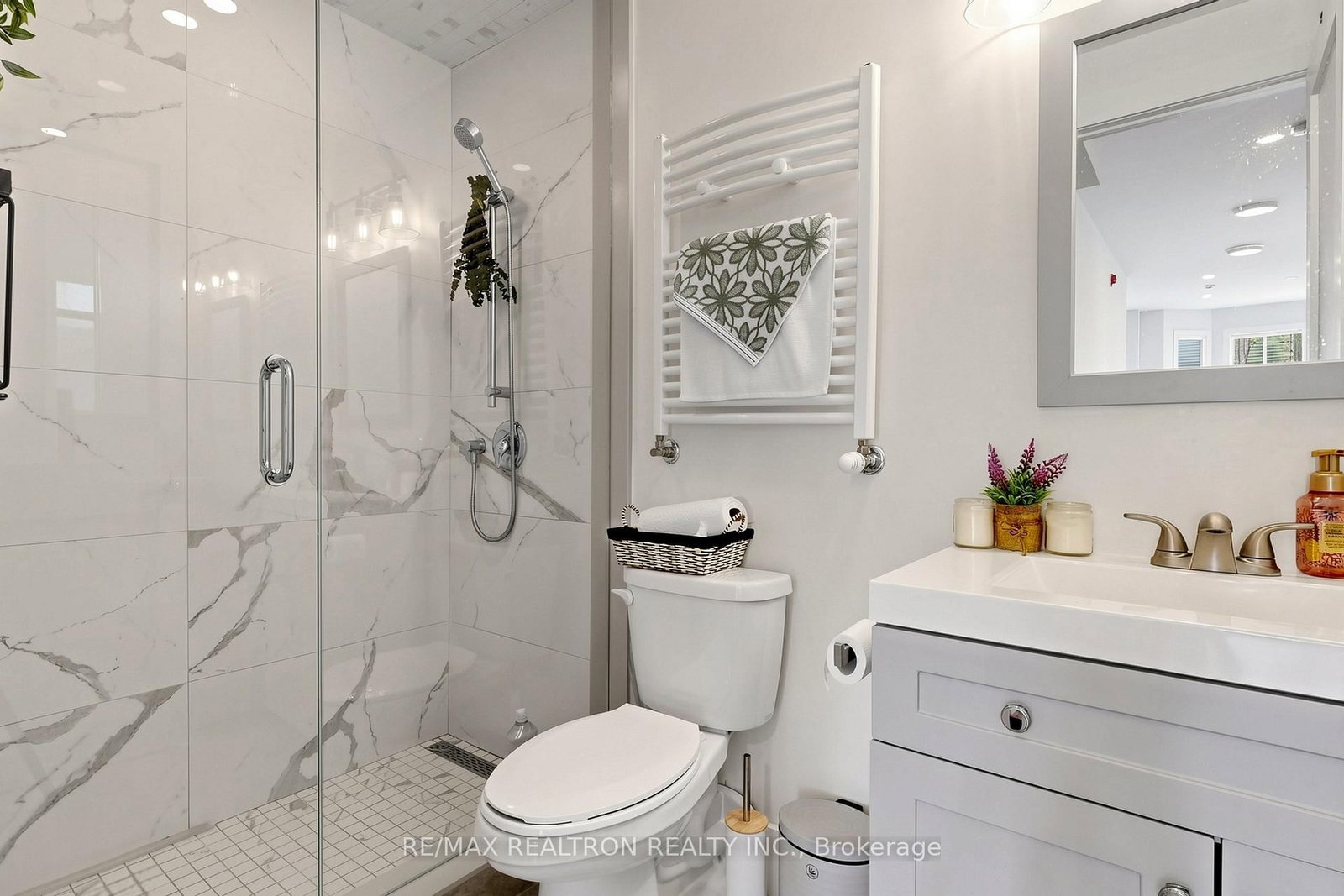 352 Main Street N - Photo 16