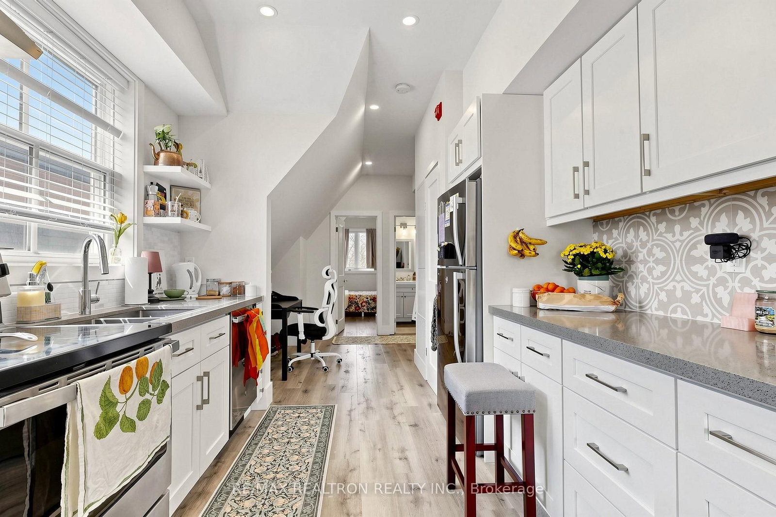 352 Main Street N - Photo 22