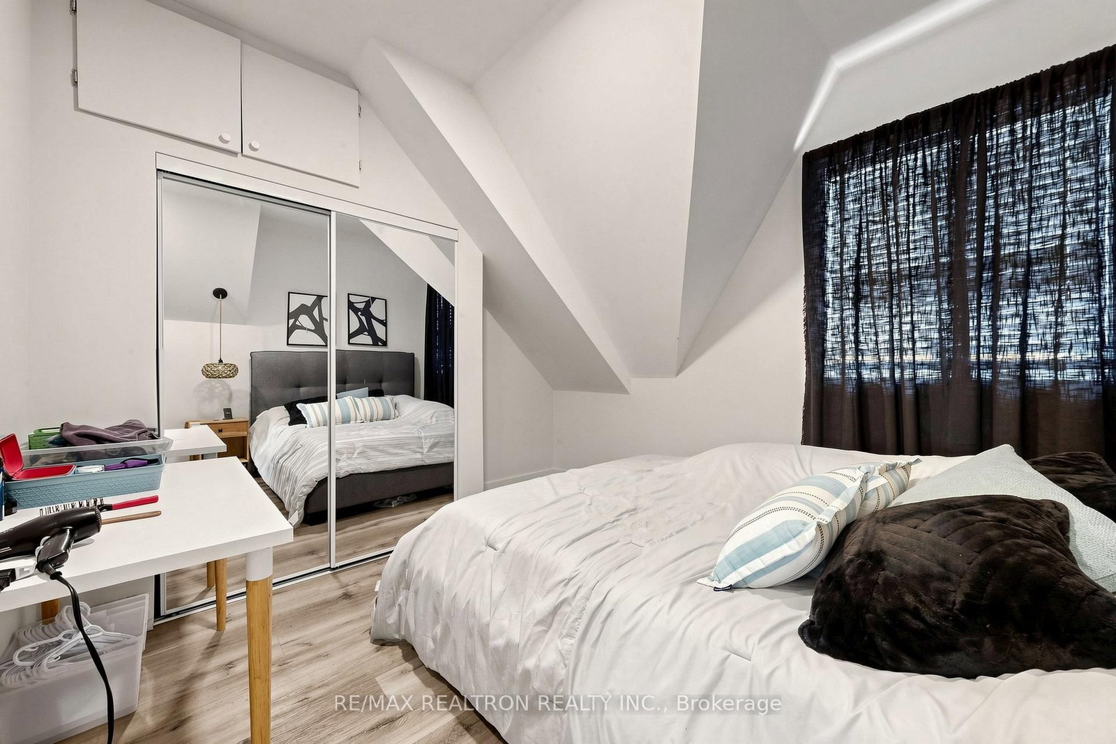 352 Main Street N - Photo 33