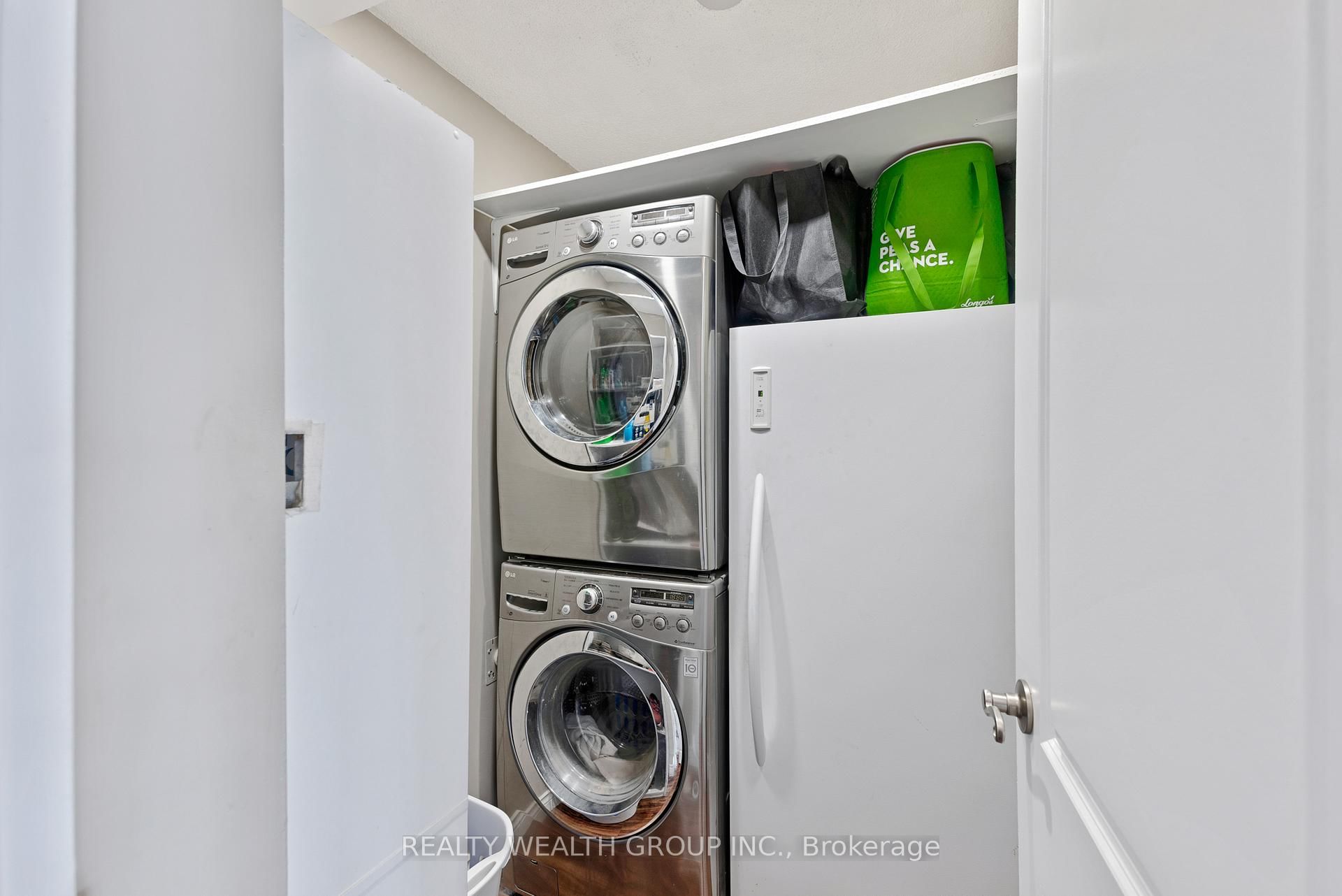 155 Main Street N, Unit 221