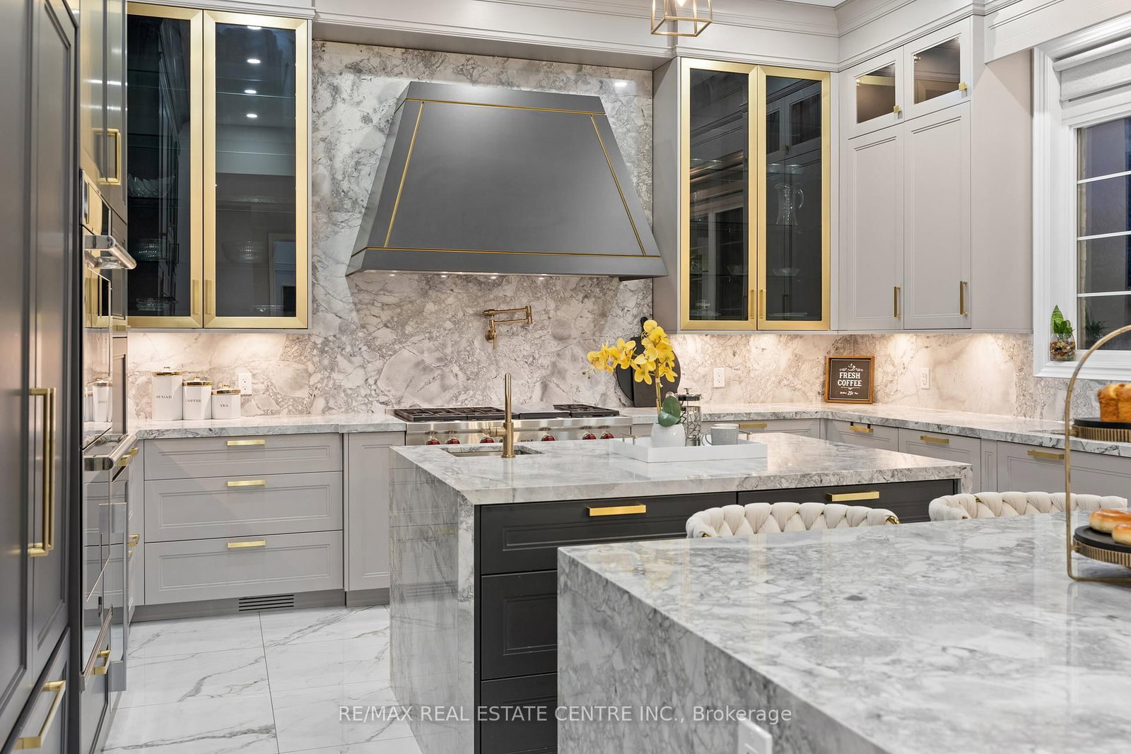 67 Rolling Green Court - Photo 10