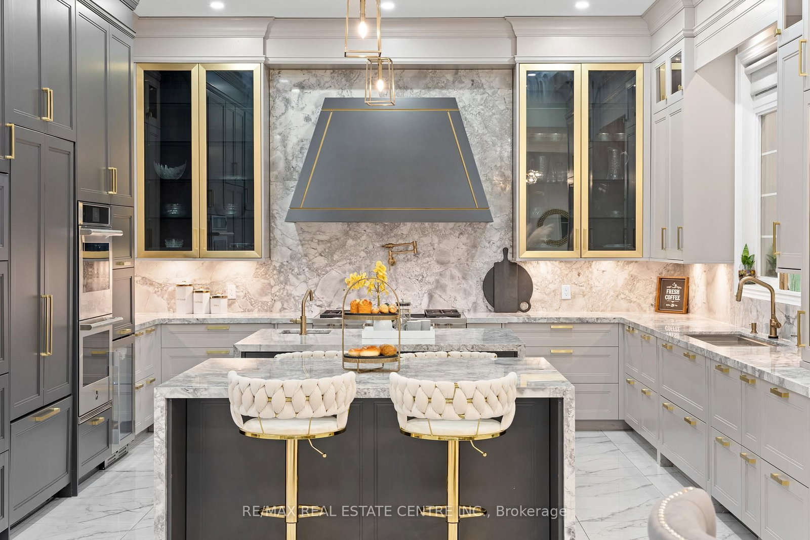 67 Rolling Green Court - Photo 13