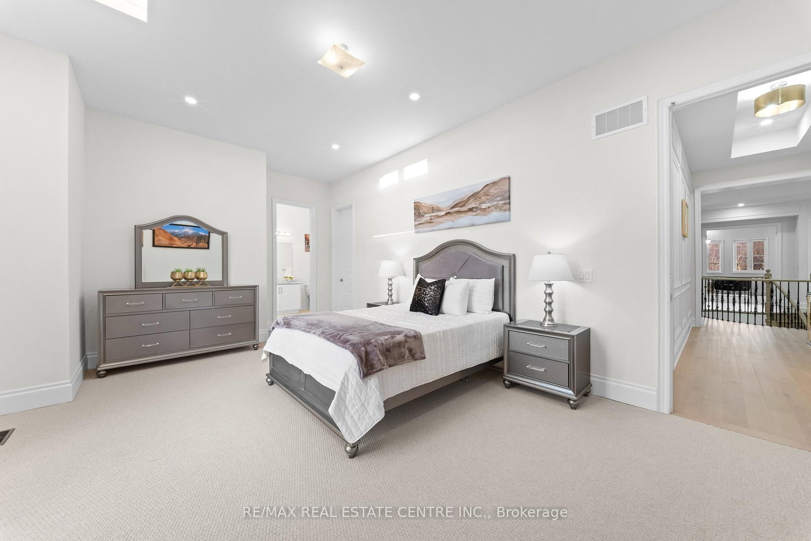 67 Rolling Green Court - Photo 34