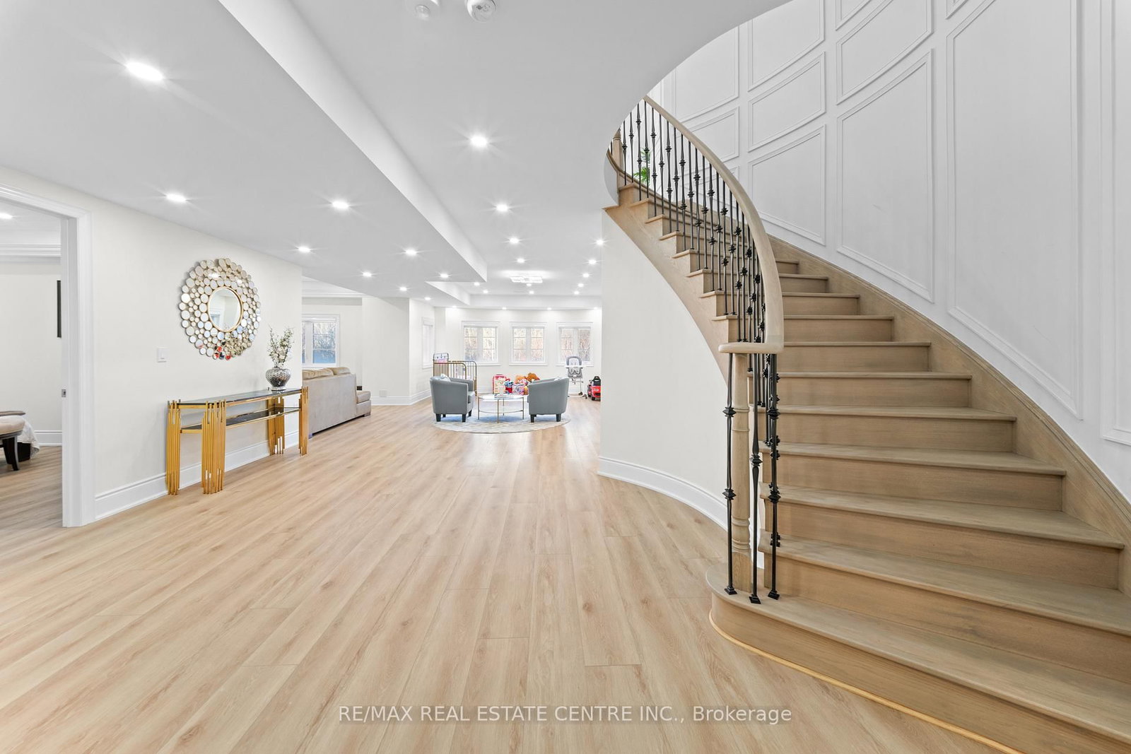 67 Rolling Green Court - Photo 36