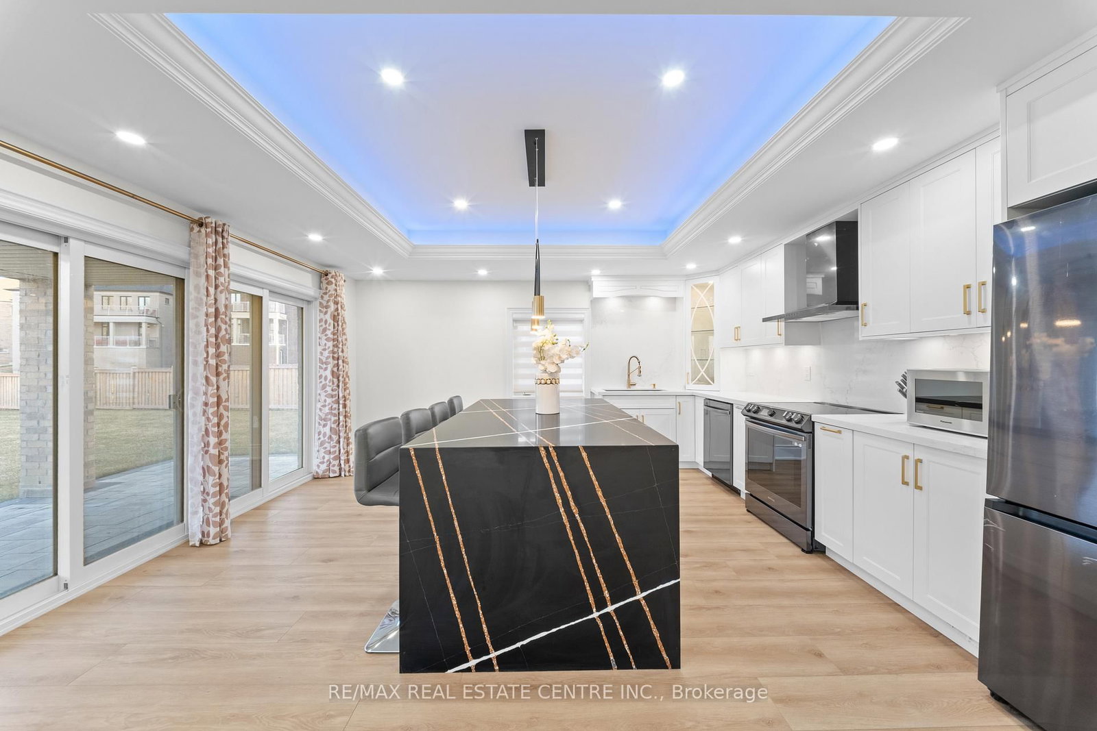 67 Rolling Green Court - Photo 37