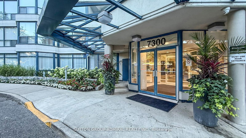 1101 - 7300 Yonge St, Vaughan, L4J 7Y6 | Image 2