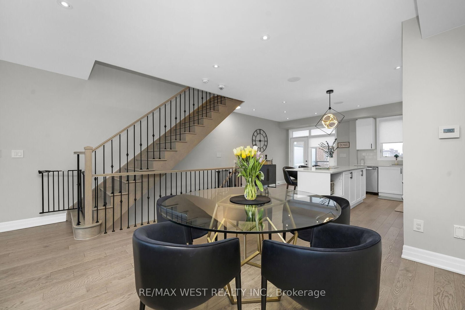 8208 Pine Valley Drive - Photo 13