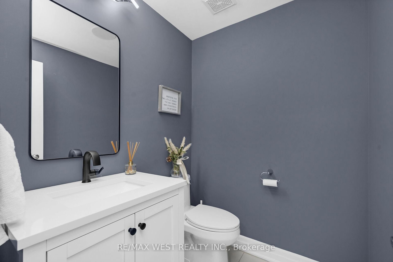 8208 Pine Valley Drive - Photo 20