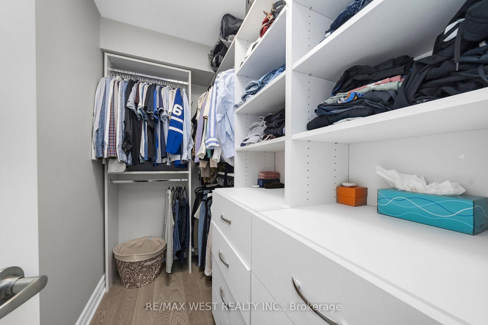 8208 Pine Valley Drive - Photo 30