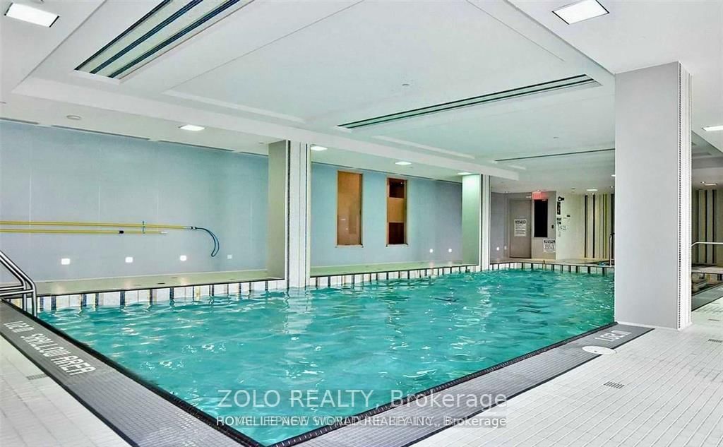 7165 Yonge Street, Unit 1712 - Photo 12