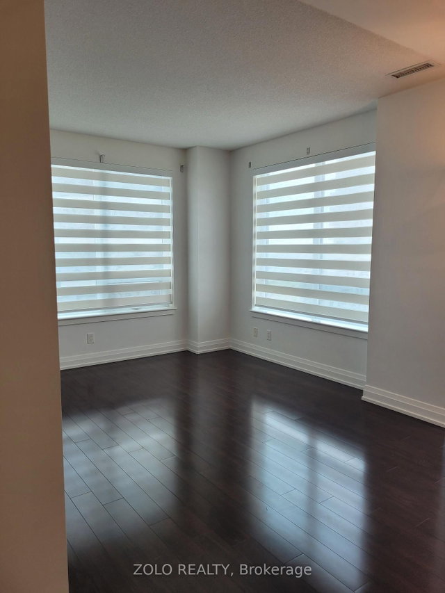1712 - 7165 Yonge Street