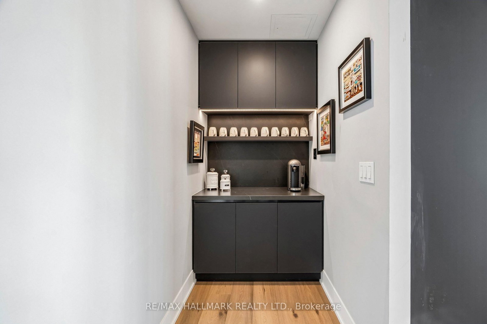 2908 Highway 7 Road, Unit PH3804 - Photo 24