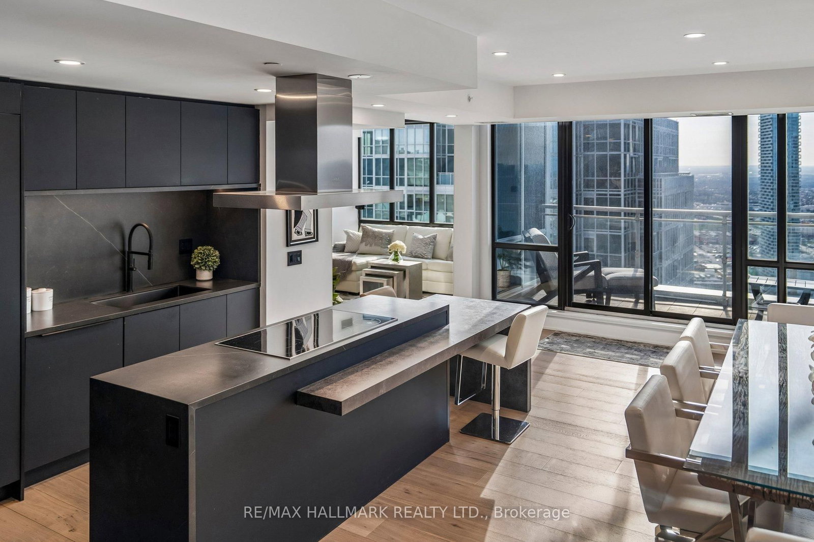 2908 Highway 7 Road, Unit PH3804 - Photo 27