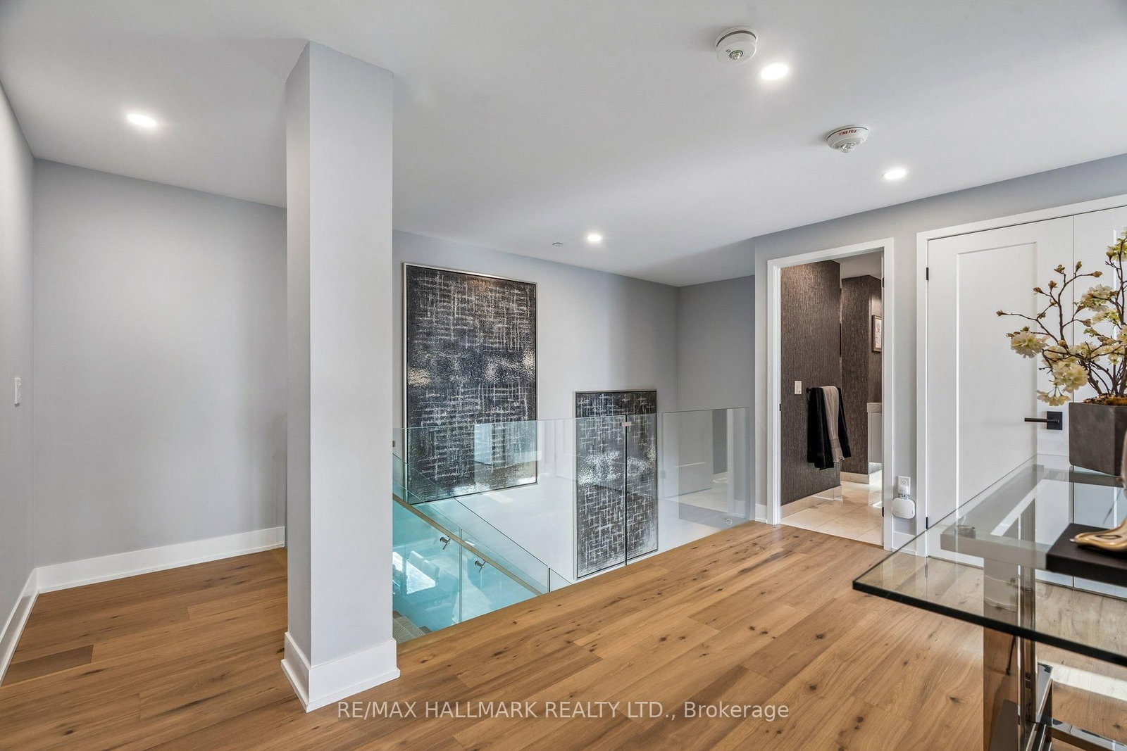 2908 Highway 7 Road, Unit PH3804 - Photo 29