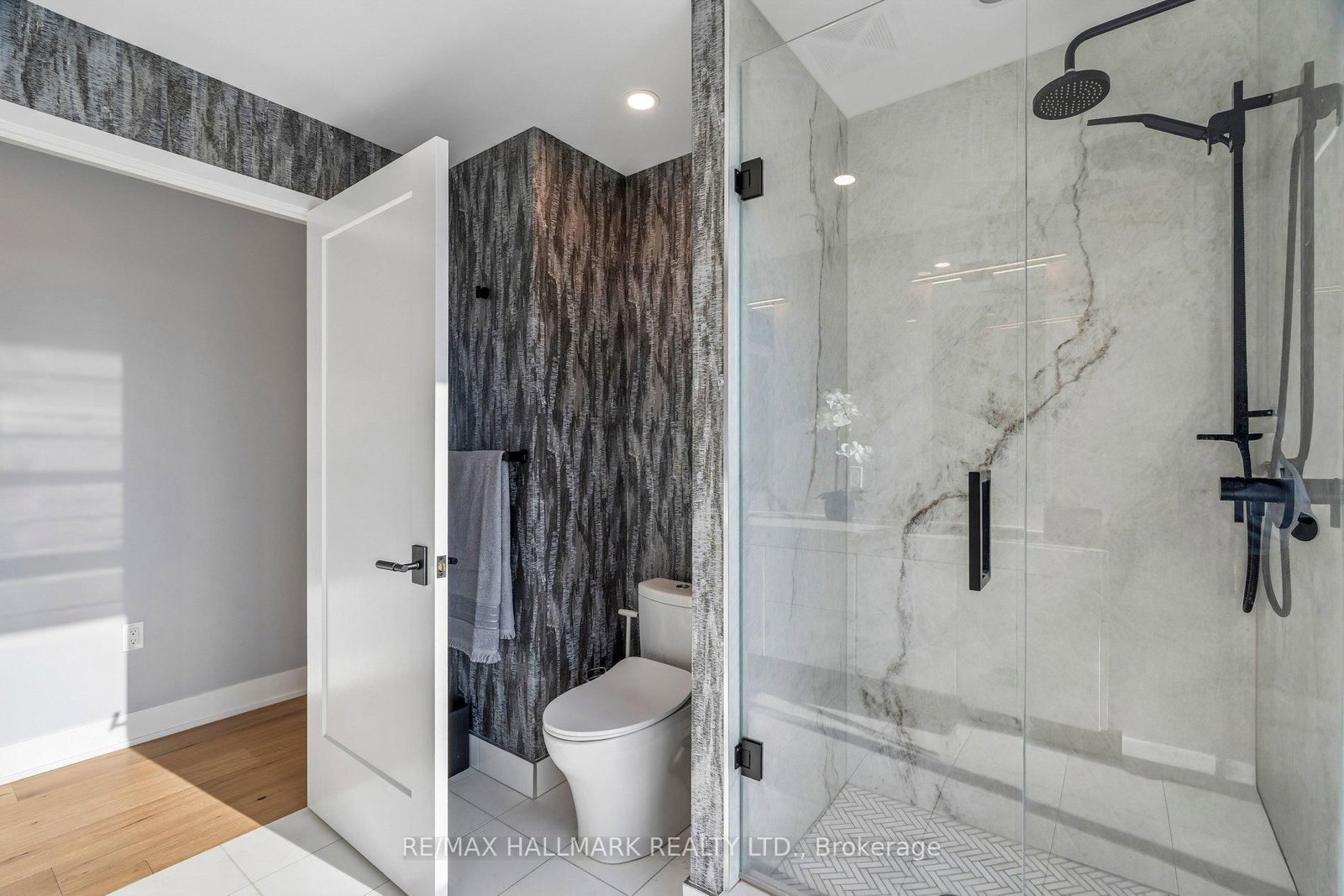 2908 Highway 7 Road, Unit PH3804 - Photo 36