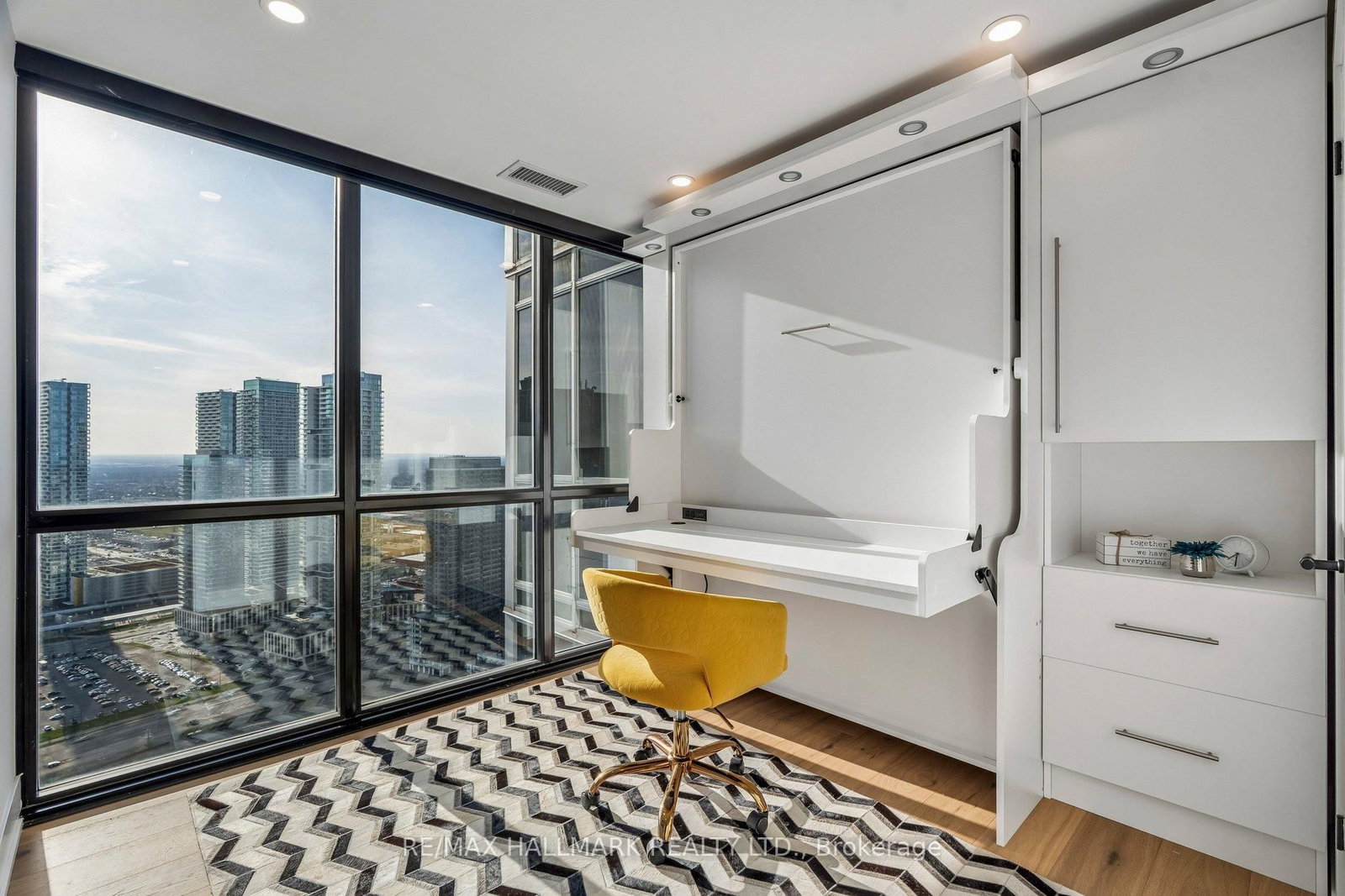 2908 Highway 7 Road, Unit PH3804 - Photo 42