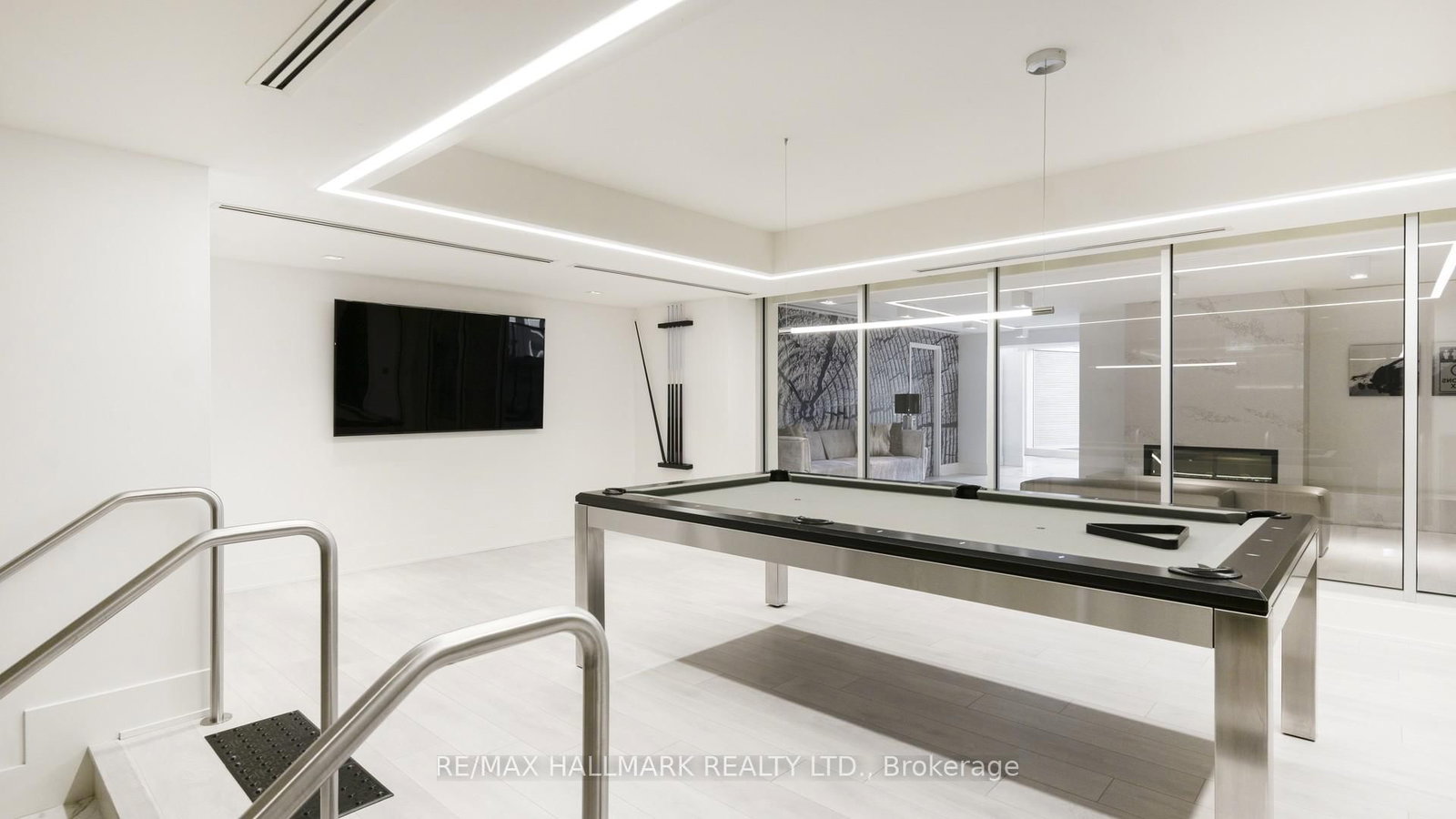 2908 Highway 7 Road, Unit PH3804 - Photo 47